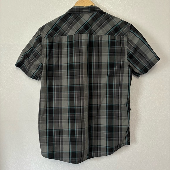 O'Neill 100% Cotton Black/Gray/Blue Plaid Short Sleeve Button Down Shirt Men's M - Picture 2 of 7
